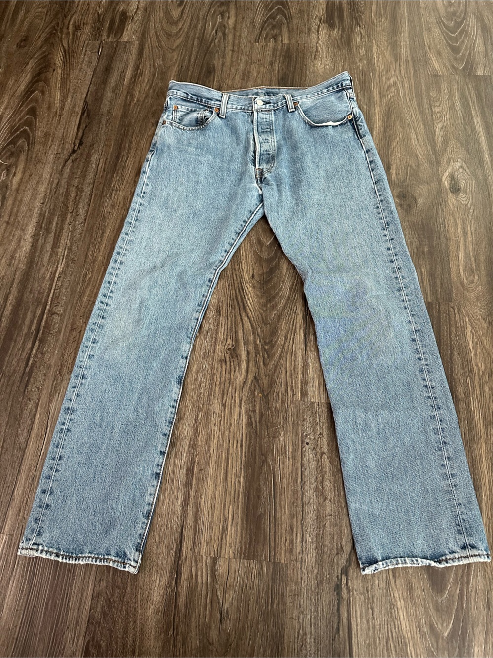 Levi’s 501 Men’s Jeans W34 L32 Light Wash Classic Straight Leg Vintage